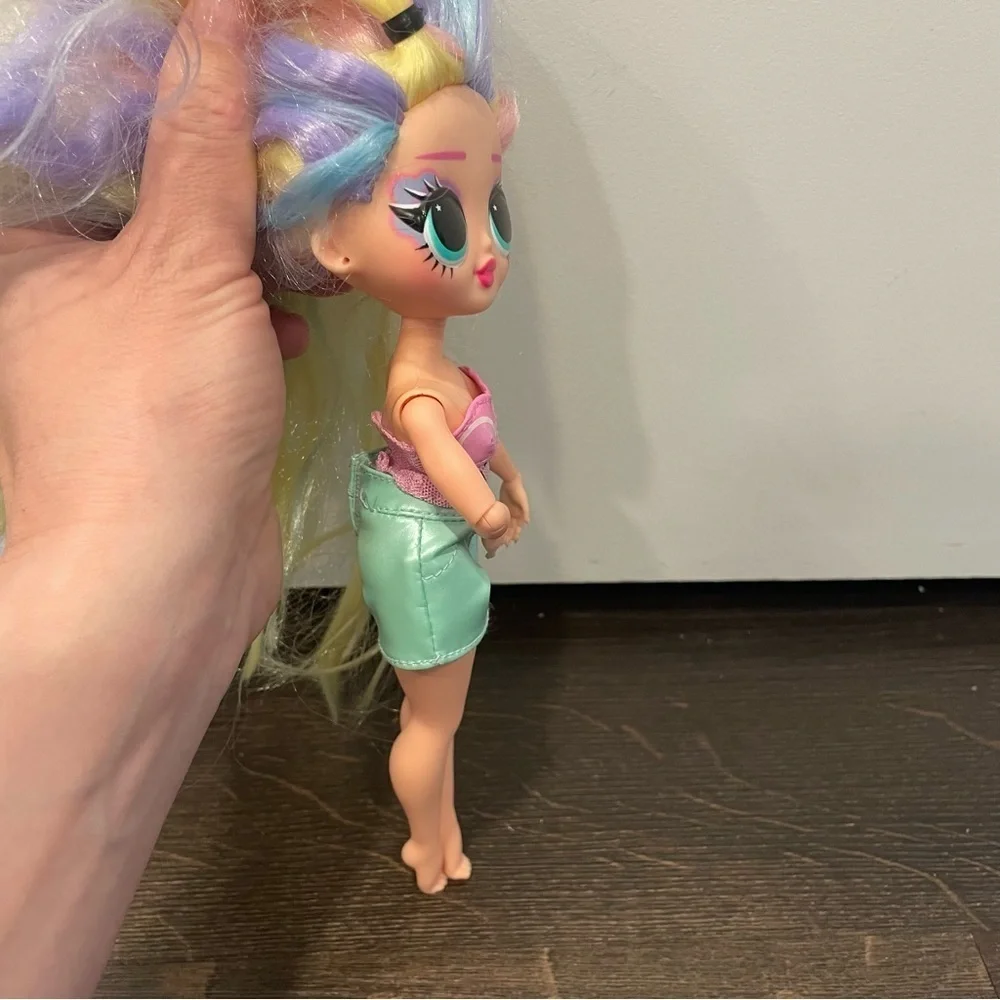 LOL Surprise OMG Sunshine Makeover Fashion Doll